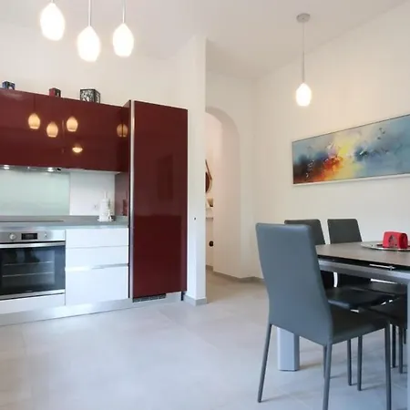 Il Cortiletto - Cozy Brand New Equipped Private Garden - Bbq * Como